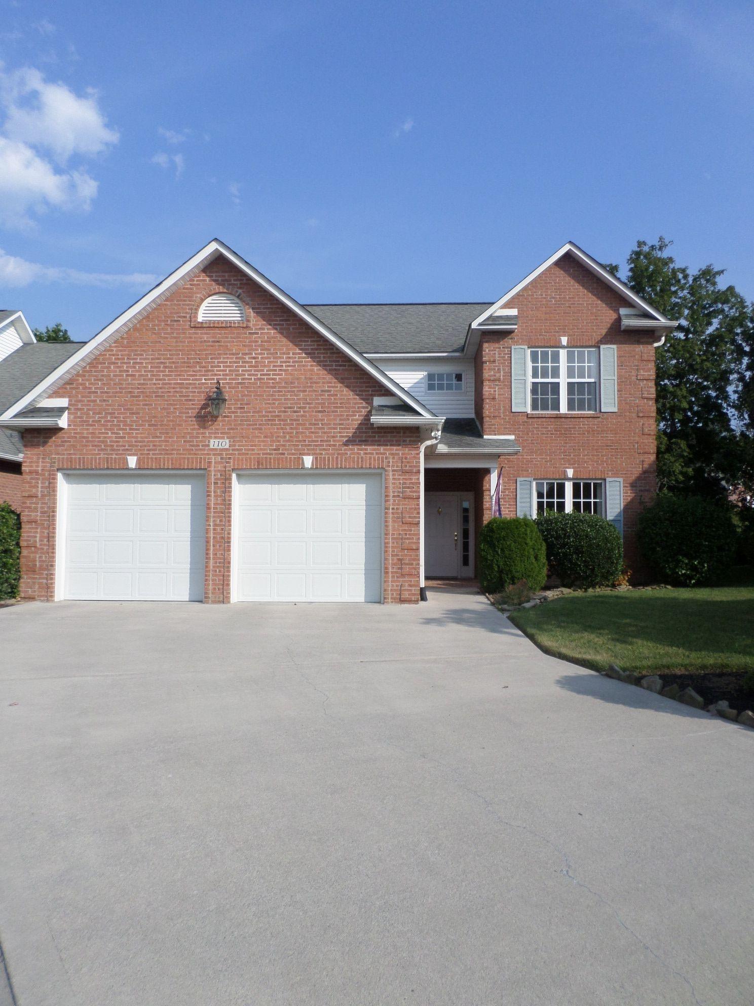 110 Donner Court Oak Ridge, TN 37830 - Photo 3 of 22 front2