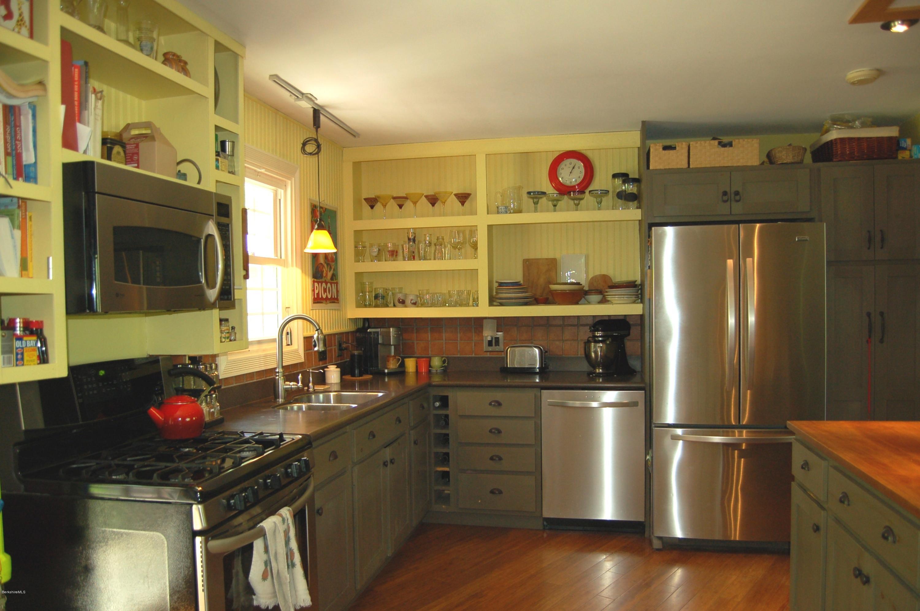 1 Post Road Lenox, MA 01240 - Photo 6 of 28 Kitchen