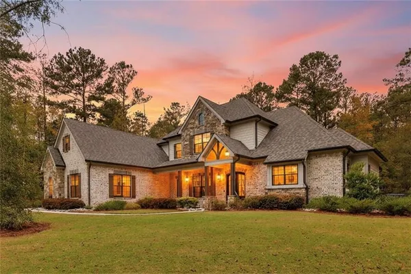 $958,000 | 603 Crescent Drive, Forsyth, GA 31029