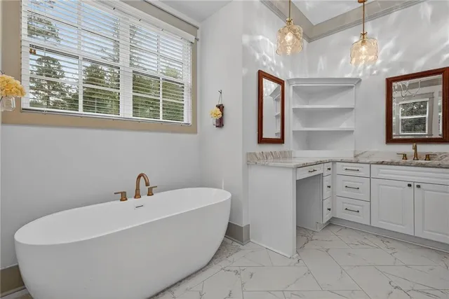 $958,000 | 603 Crescent Drive, Forsyth, GA 31029