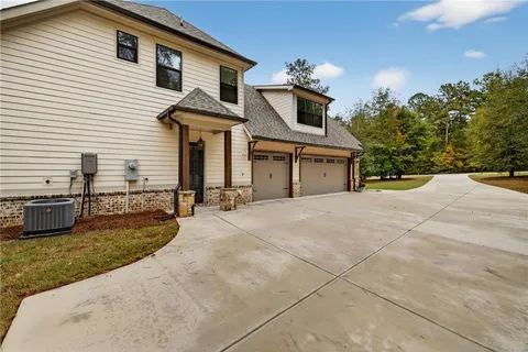 $958,000 | 603 Crescent Drive, Forsyth, GA 31029