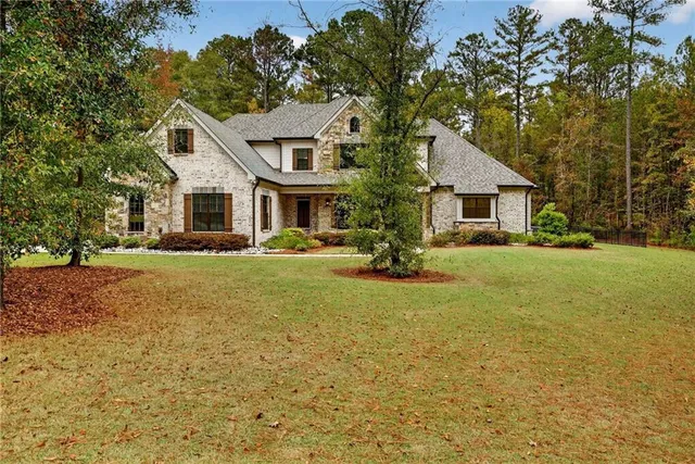 $958,000 | 603 Crescent Drive, Forsyth, GA 31029