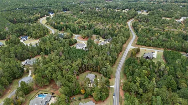 $958,000 | 603 Crescent Drive, Forsyth, GA 31029