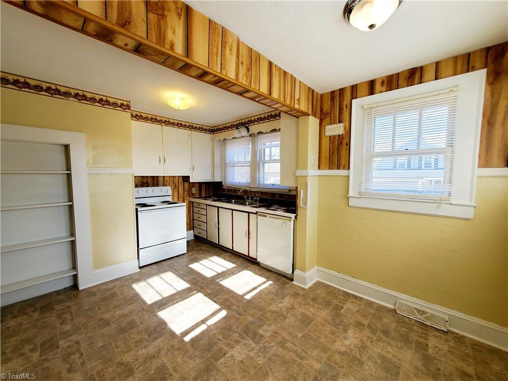 520 East Fairfield Road High Point, NC 27263 - Photo 8 of 22 Gallery Image 8