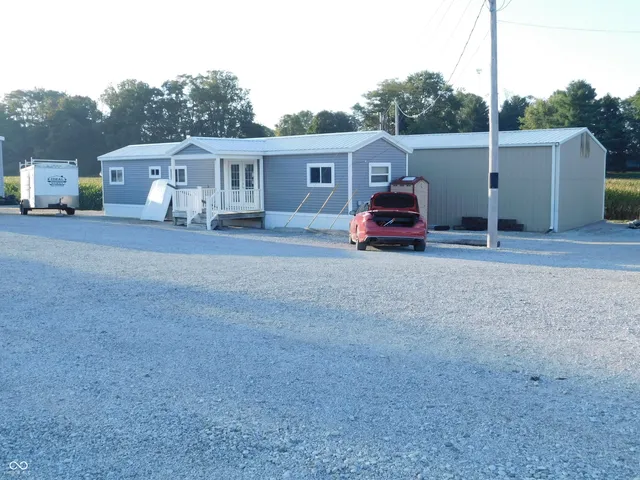 $349,900 | 1930 West Us Highway, Bainbridge, IN 46105