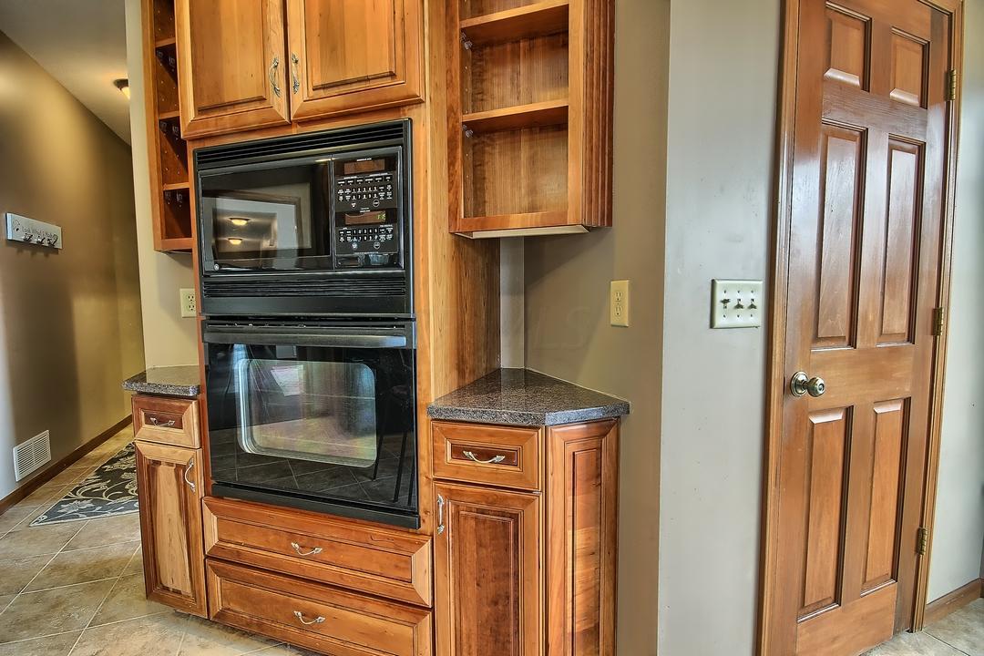 3690 Clark-Shaw Road Powell, OH 43065 - Photo 18 of 44
