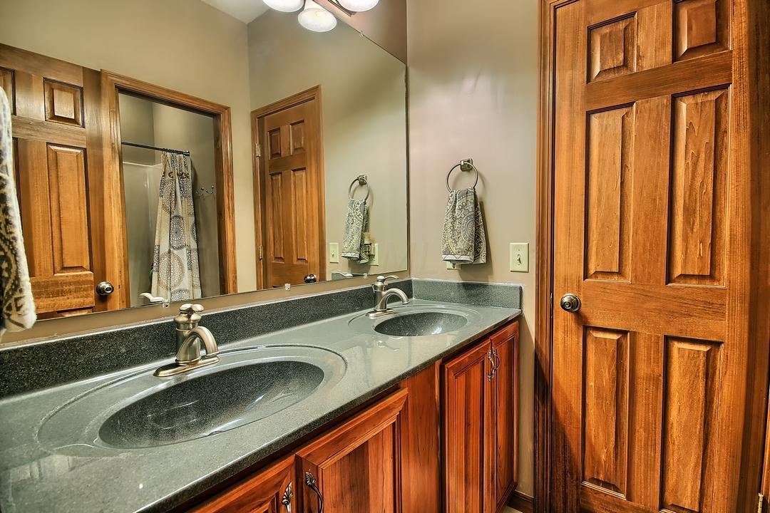 3690 Clark-Shaw Road Powell, OH 43065 - Photo 25 of 44