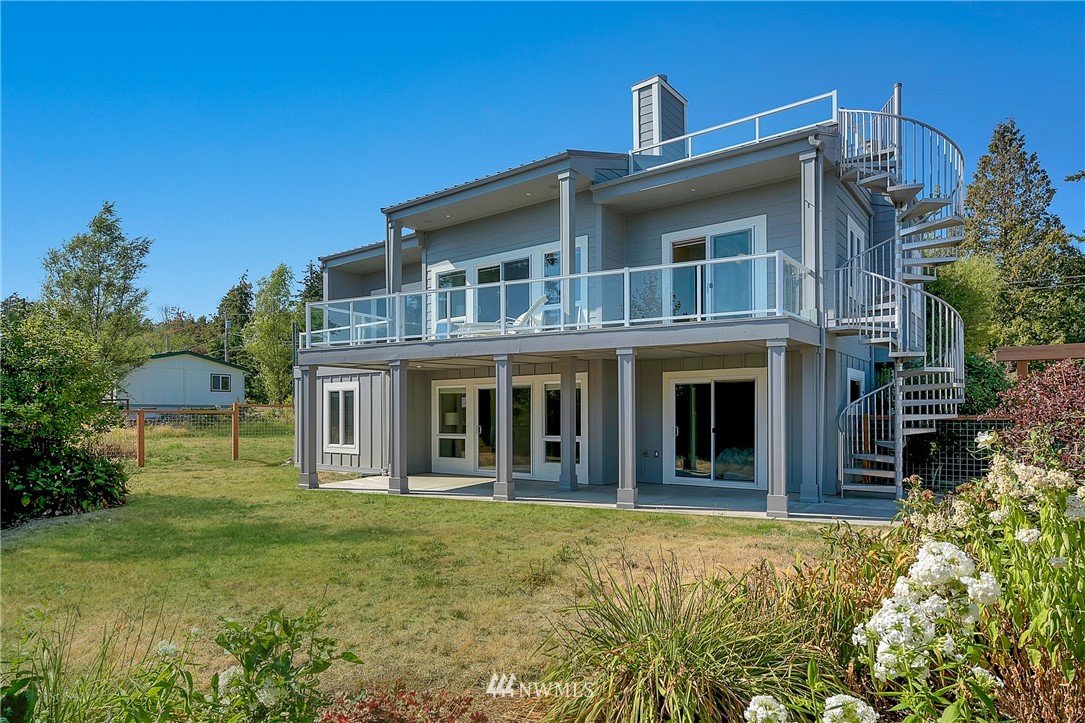 5579 Bayvue Road Blaine, WA 98230 - Photo 1 of 24 Gallery Image 1