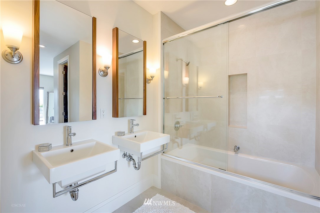 5579 Bayvue Road Blaine, WA 98230 - Photo 14 of 24 Gallery Image 14