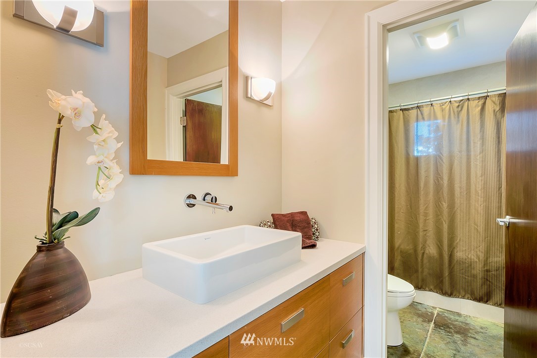 5579 Bayvue Road Blaine, WA 98230 - Photo 19 of 24 Gallery Image 19