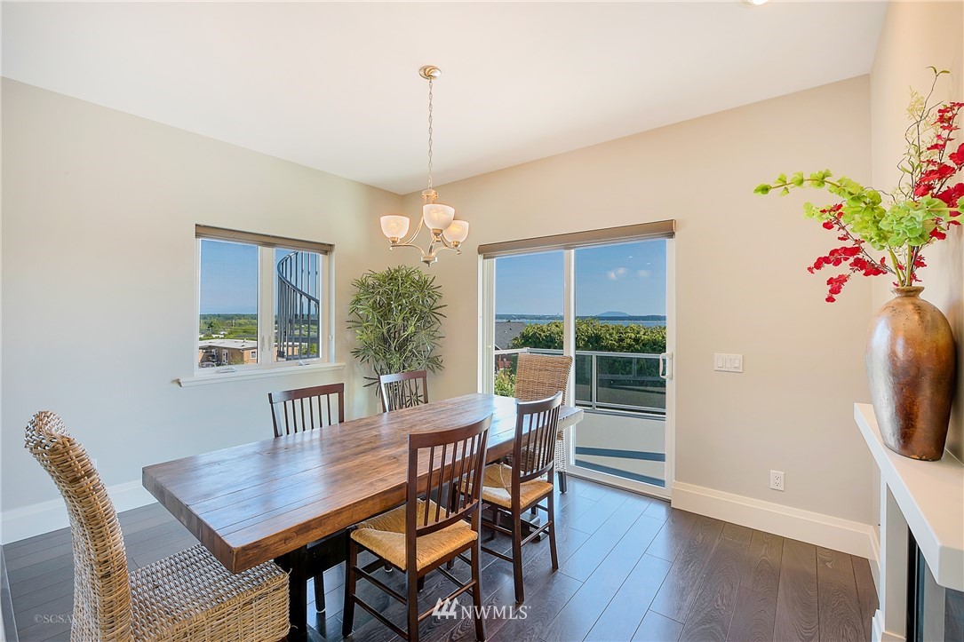 5579 Bayvue Road Blaine, WA 98230 - Photo 6 of 24 Gallery Image 6