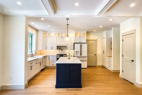 $1,995,000 | 73 Lake Shore Drive, Falmouth, MA 02536