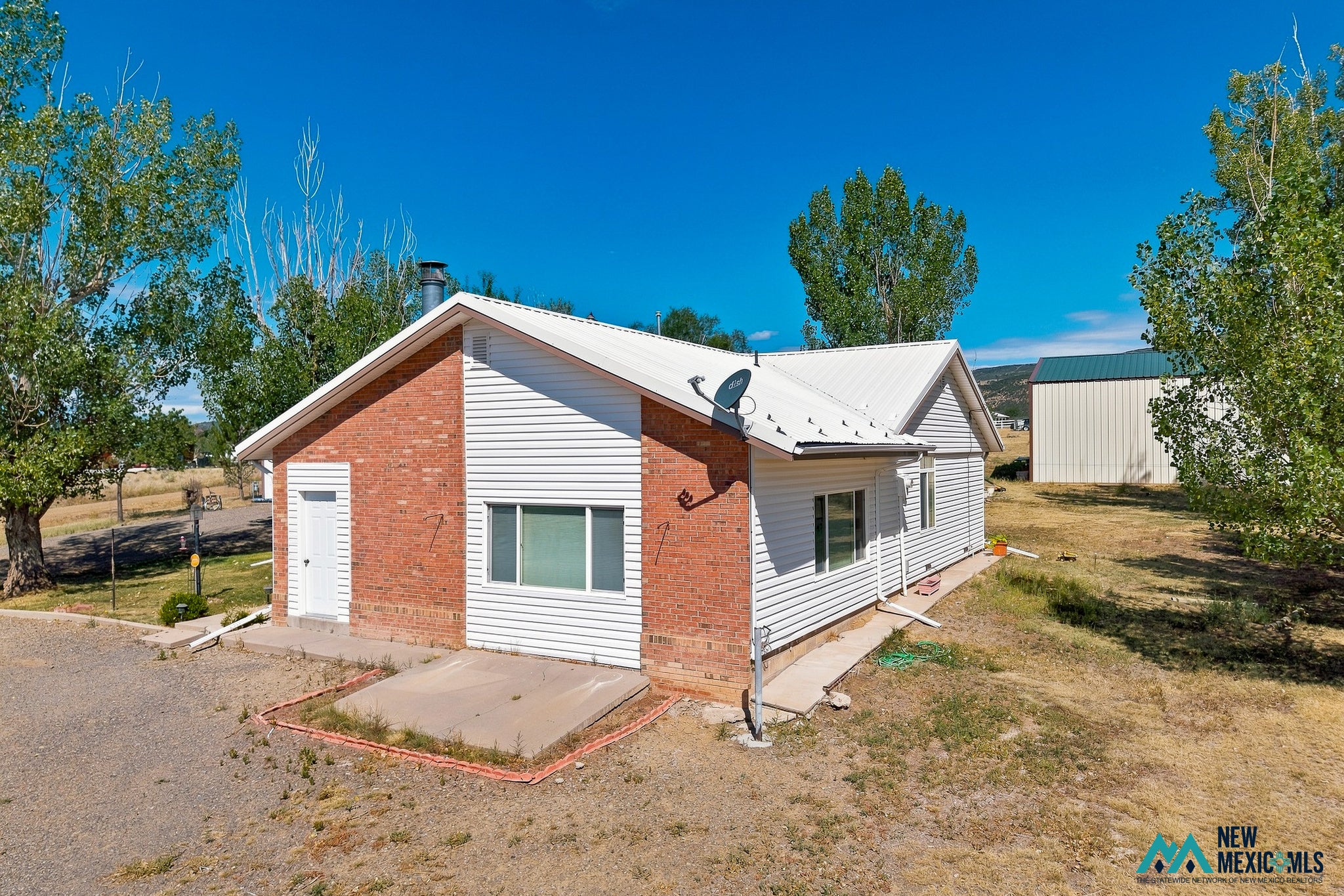 21 Wishbone Circle West Raton, NM 87740 - Photo 3 of 65 Gallery Image 3