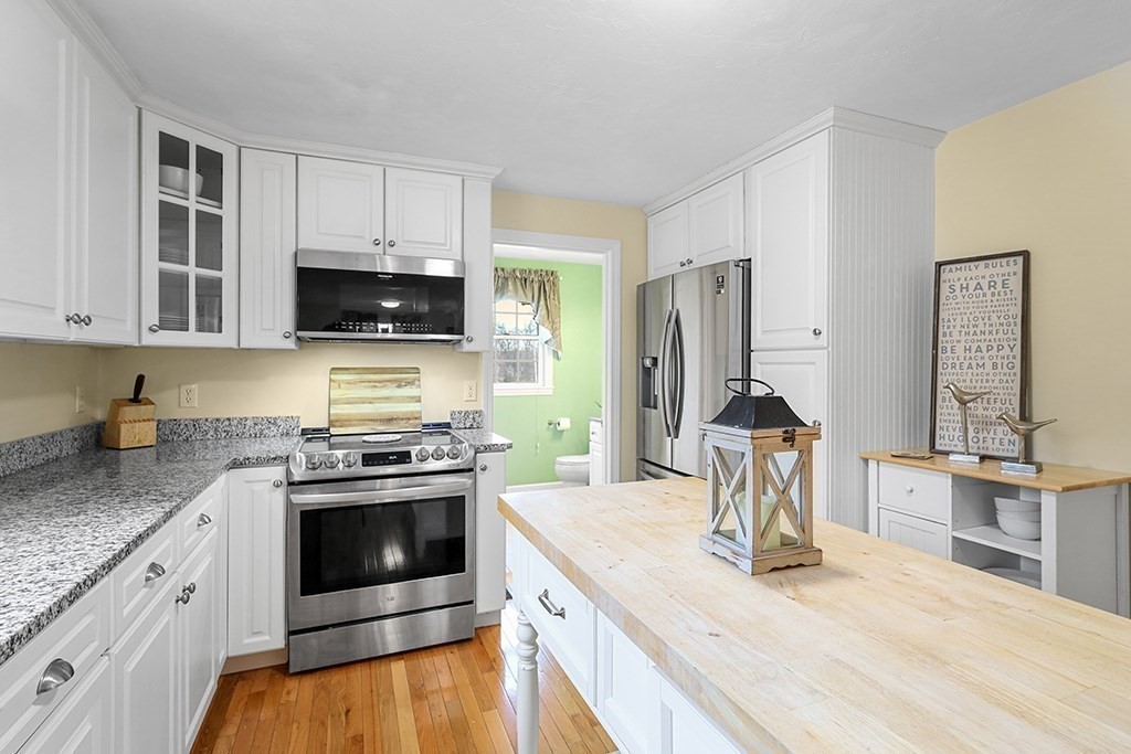 2 Rupert Road Milford, MA 01757 - Photo 8 of 42 Gallery Image 8