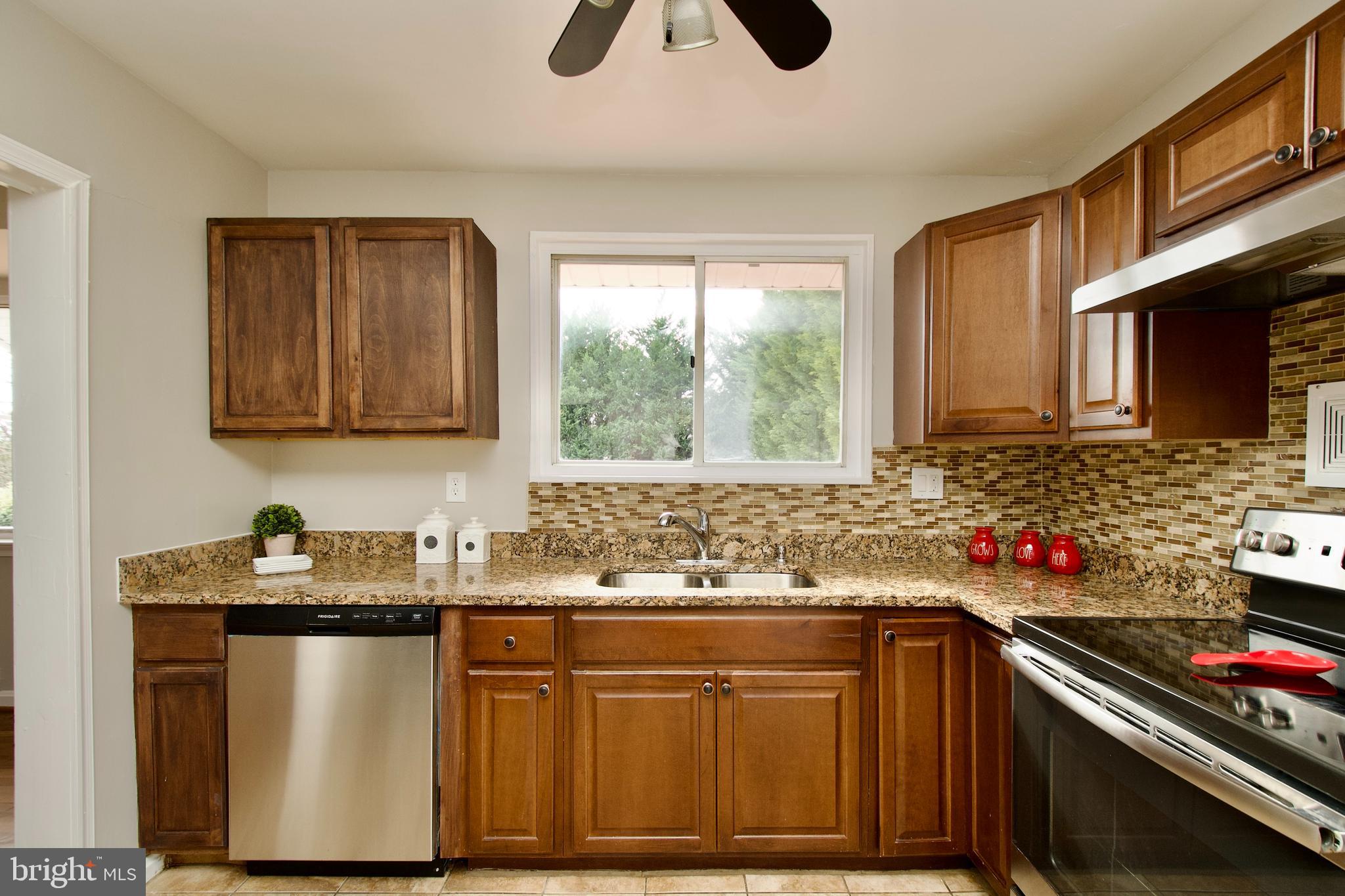 1317 Ray Road Hyattsville, MD 20782 - Photo 12 of 42
