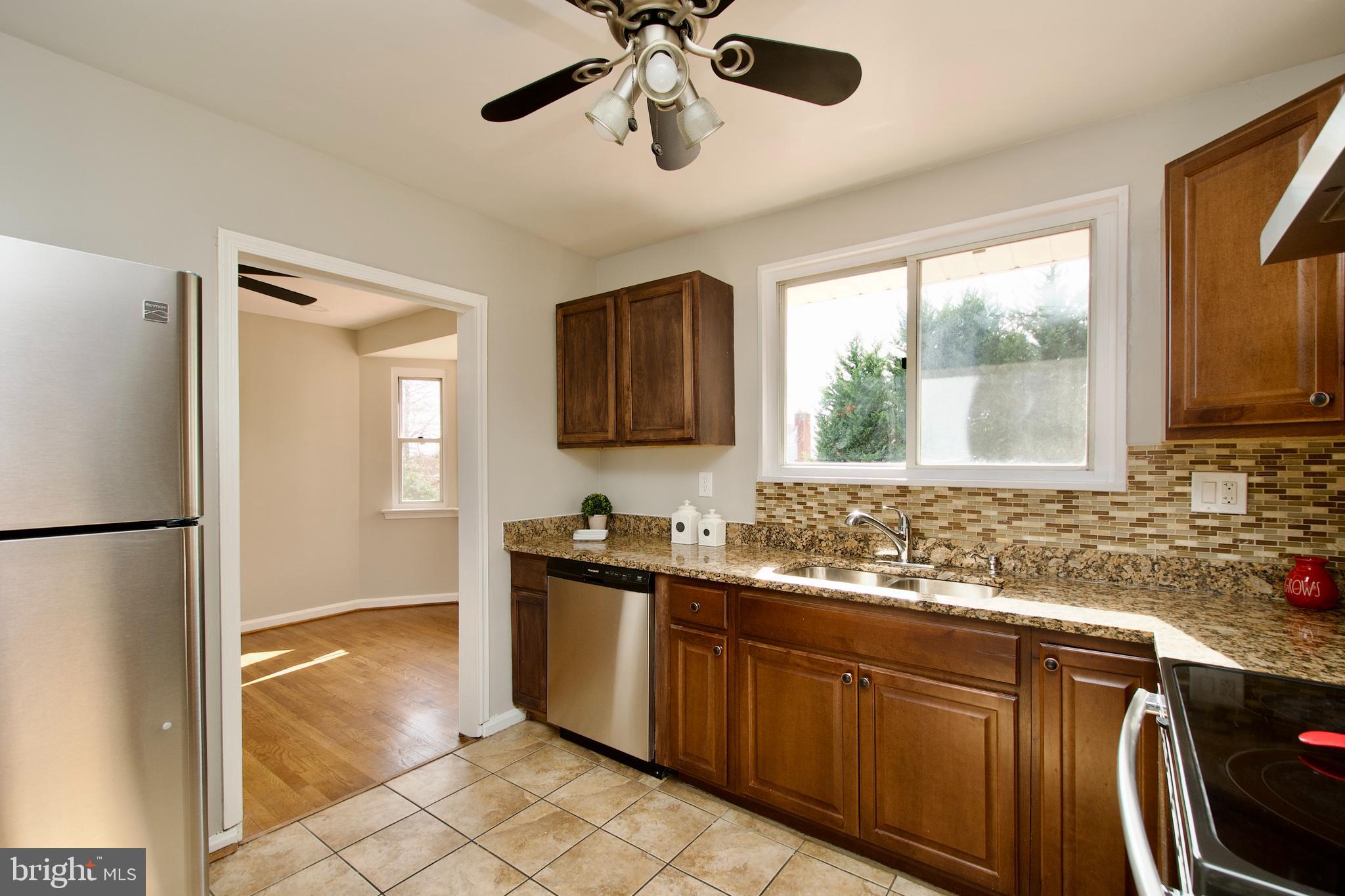 1317 Ray Road Hyattsville, MD 20782 - Photo 13 of 42 Kitchen