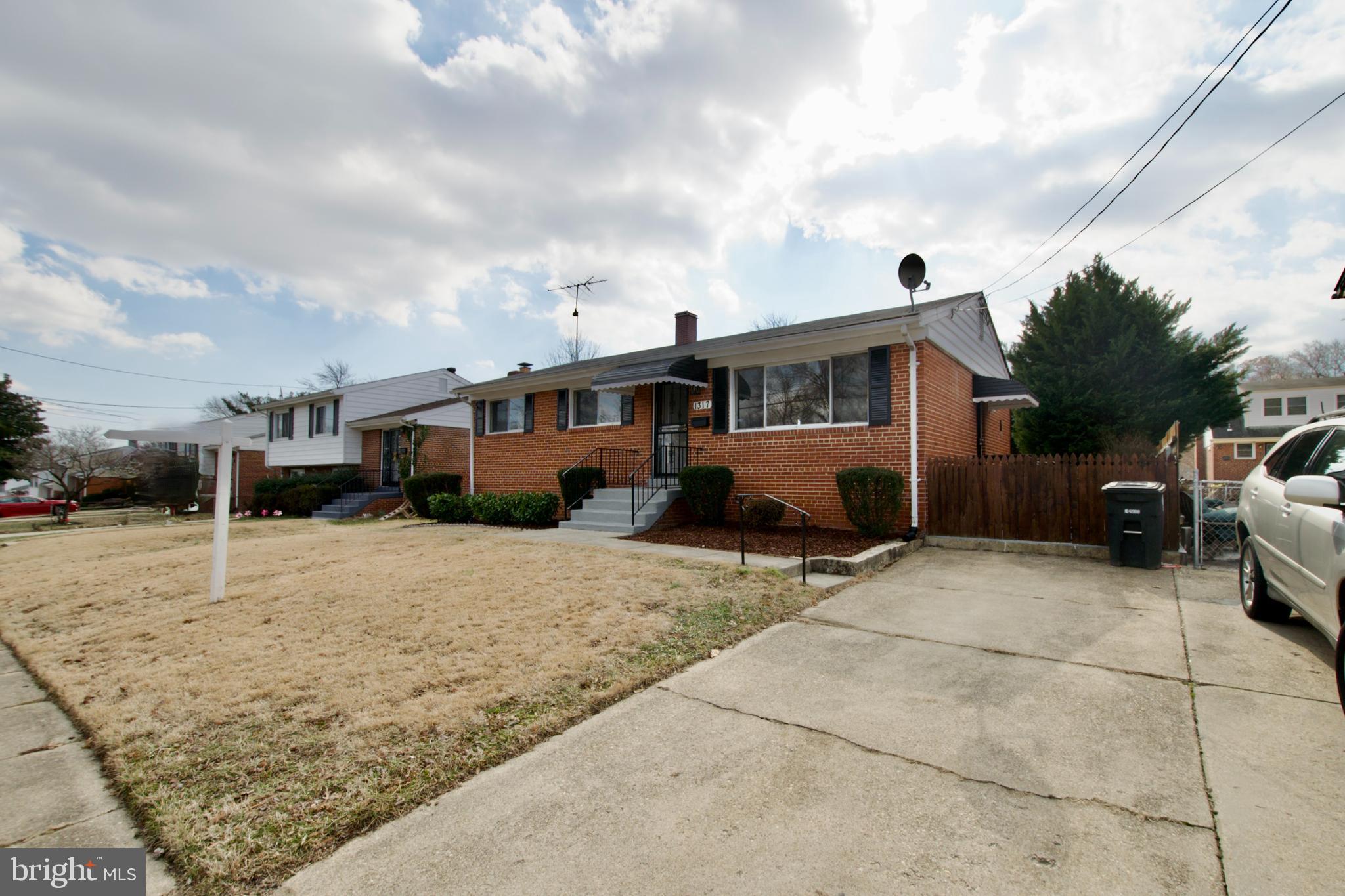 1317 Ray Road Hyattsville, MD 20782 - Photo 3 of 42 Front