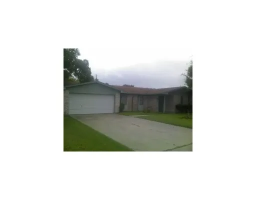 $999 | 1106 Moore Avenue, Portland, TX 78374