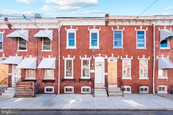 $1,700 | 928 Kirkwood Street, Wilmington, DE 19801
