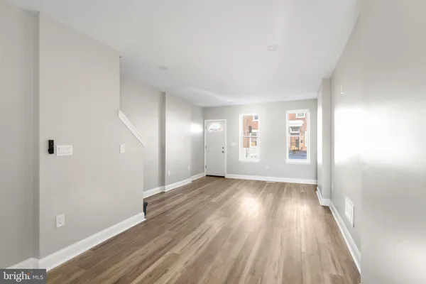 $1,700 | 928 Kirkwood Street, Wilmington, DE 19801