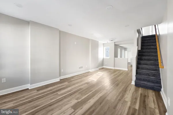 $1,700 | 928 Kirkwood Street, Wilmington, DE 19801