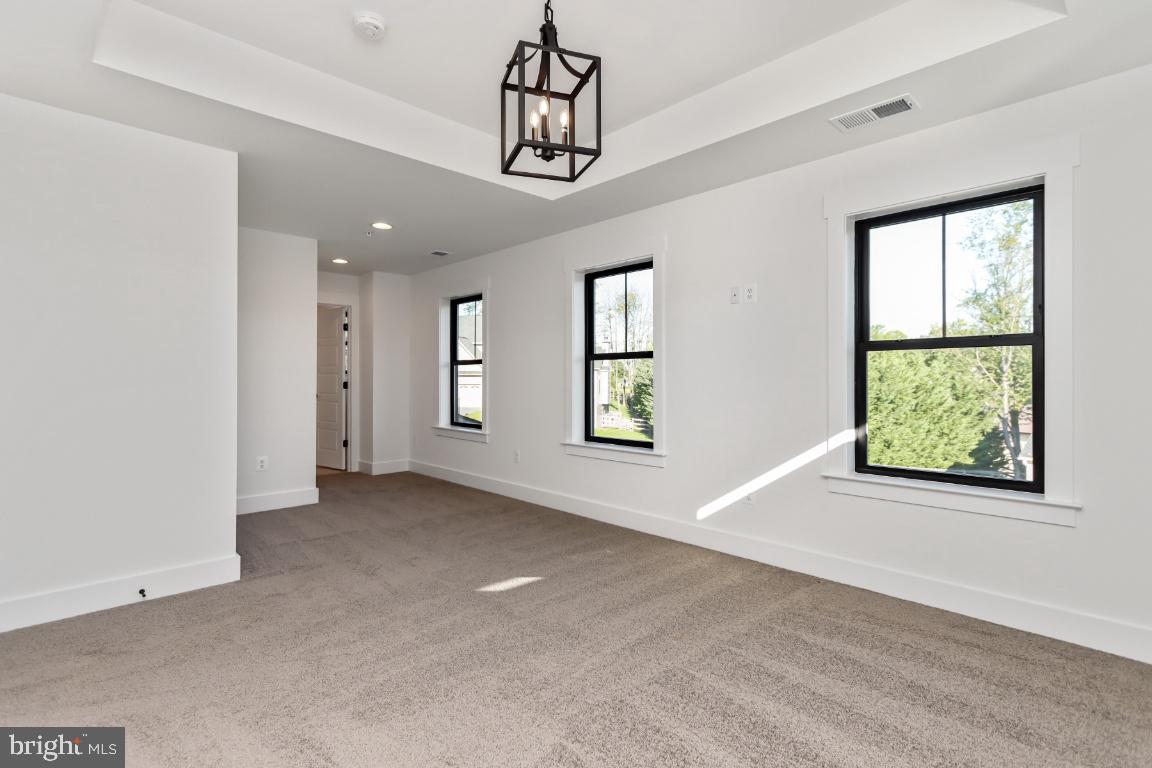7135 Masters Road New Market, MD 21774 - Photo 15 of 29 Primary bedroom with tray ceilings.