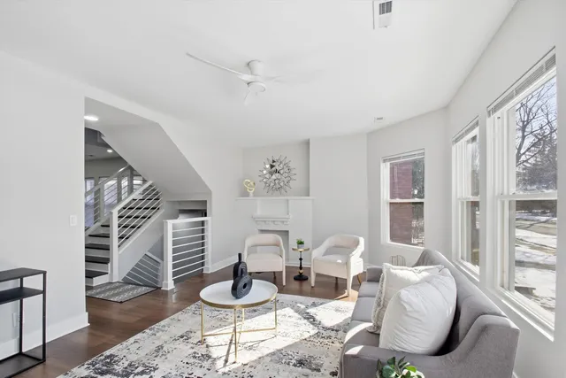 $479,000 | 9953 South Prospect Avenue, Chicago, IL 60643