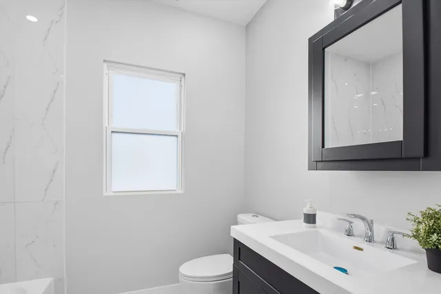 $479,000 | 9953 South Prospect Avenue, Chicago, IL 60643