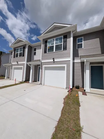 $2,100 | 616 Golden Resin Road, Conway, SC 29526