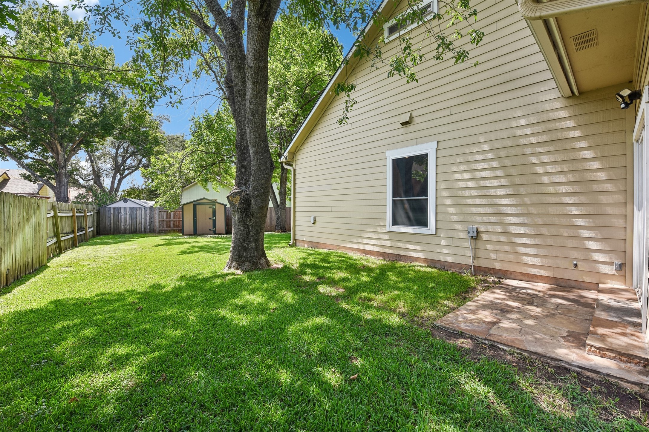 12500 Turkey Ridge Court Austin, TX 78729 - Photo 29 of 36 Gallery Image 29