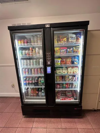 $1,350 | 1108 Bartow Road, Unit D37, Lakeland, FL 33801