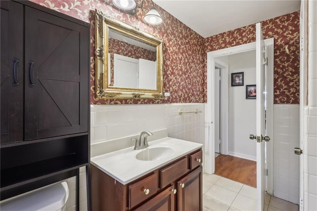 47 Churchill Road Pittsburgh, PA 15235 - Photo 24 of 31