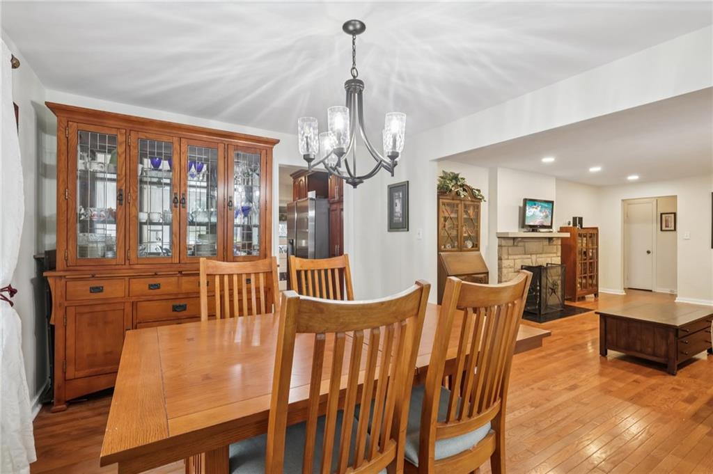 47 Churchill Road Pittsburgh, PA 15235 - Photo 8 of 31