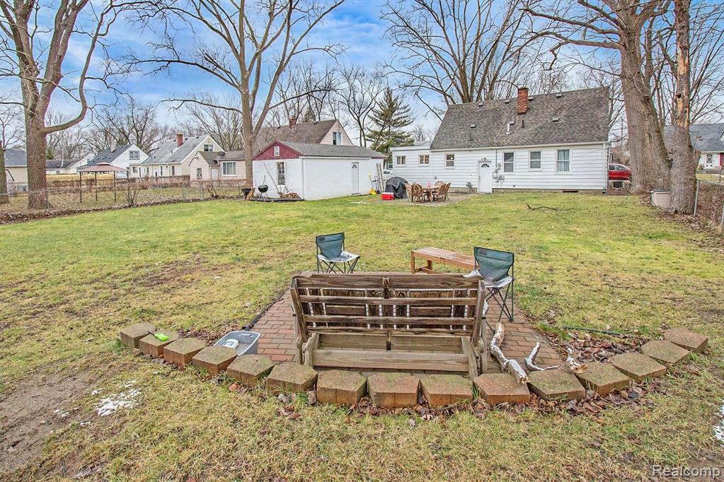 22160 Colgate Street Farmington Hills, MI 48336 - Photo 22 of 25