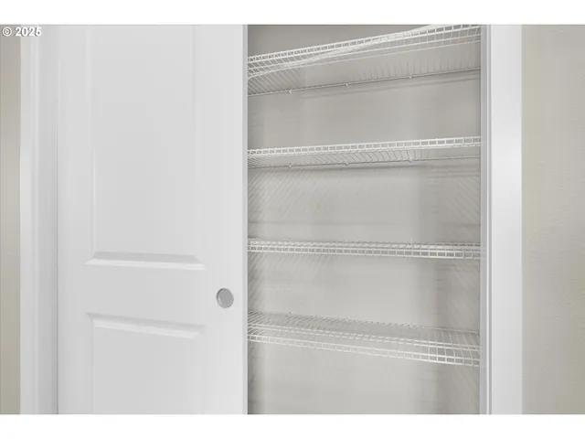 $549,934 | 21 Northwest Mawrcrest Drive, Gresham, OR 97030