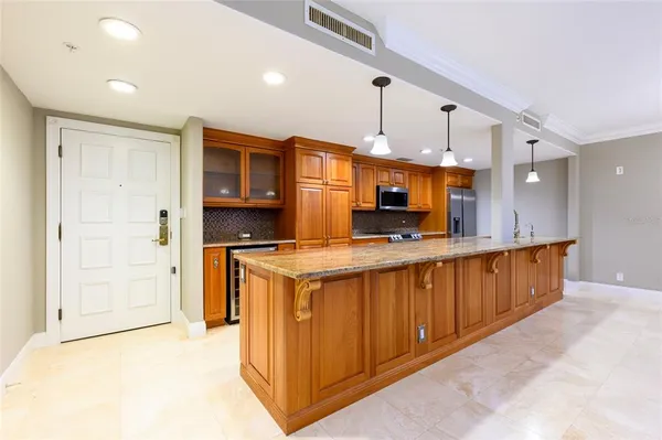 $339,000 | 36750 US Highway 19 North, Unit 4221, Palm Harbor, FL 34684