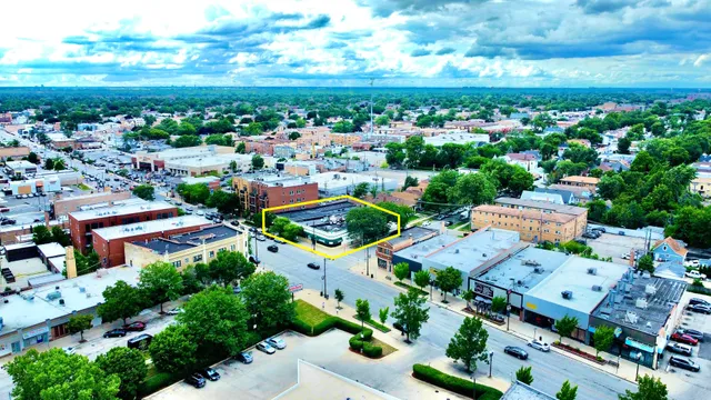 $375,000 | 7150 West Grand Avenue, Chicago, IL 60707