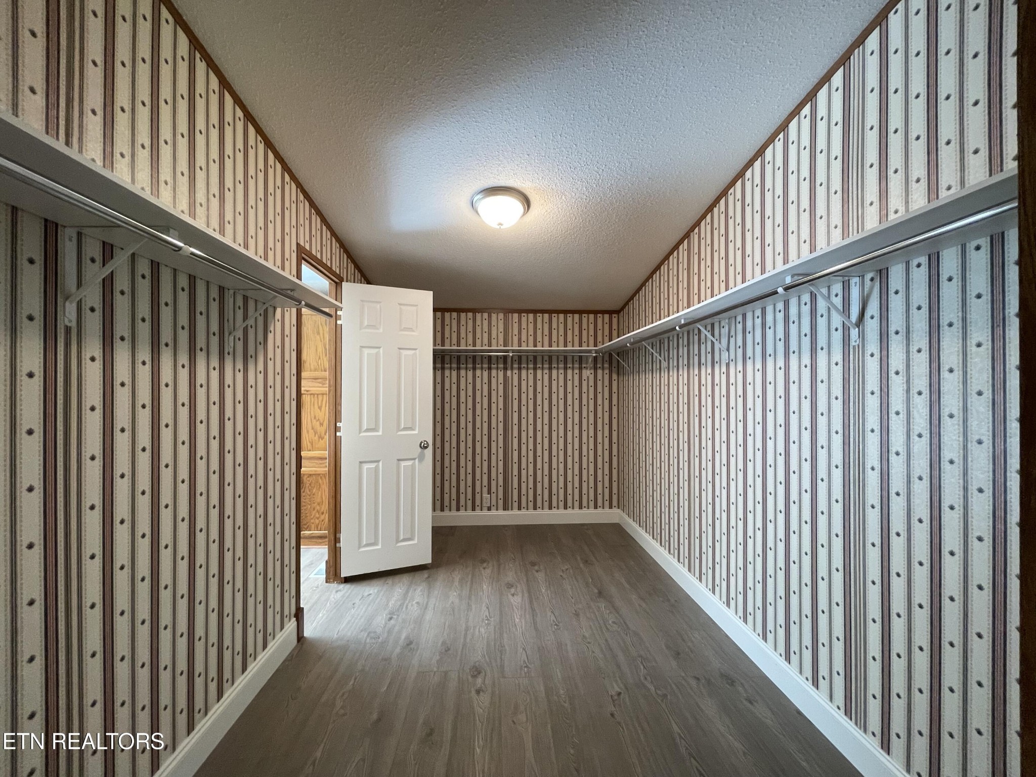 258 Old Tacora Hills Road Clinton, TN 37716 - Photo 13 of 38 Gallery Image 13