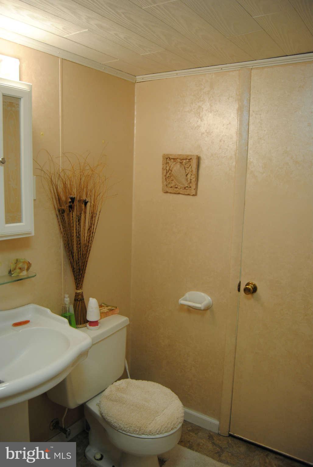 11616 Houck Road Union Bridge, MD 21791 - Photo 14 of 16 Bath