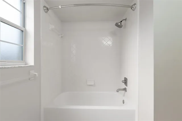 $285,000 | 6249 Northwest 106th Place, Alachua, FL 32615