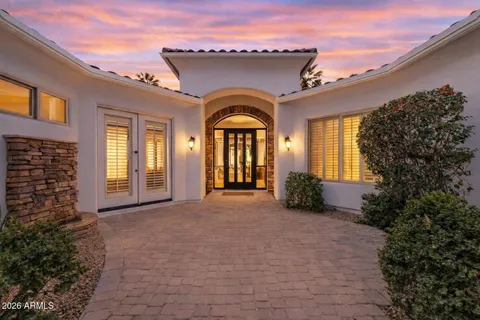 $1,099,500 | 303 East Wexford Court, Phoenix, AZ 85020