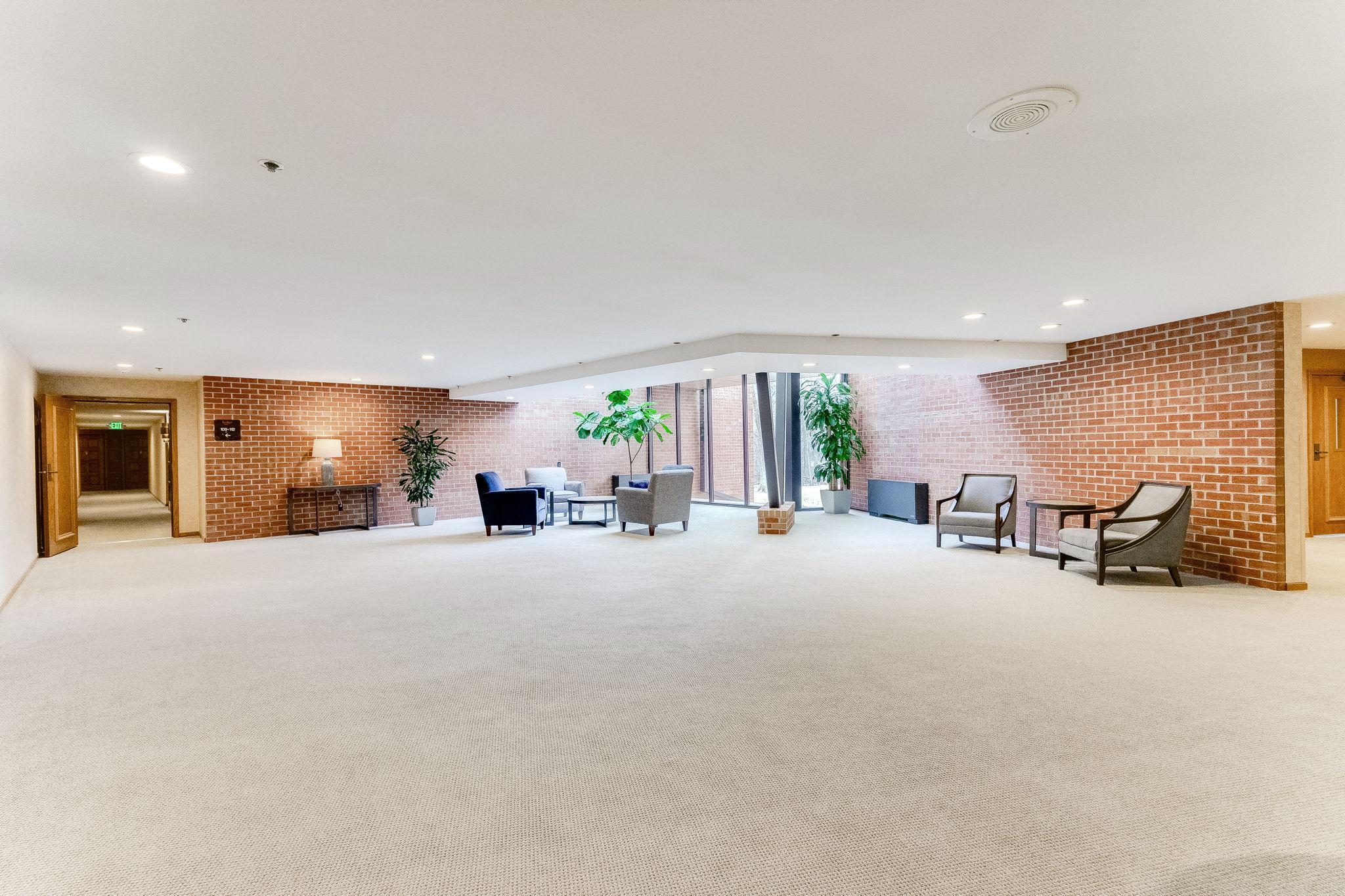 7250 Lewis Ridge Parkway, Unit 101 Edina, MN 55439 - Photo 22 of 25 Gallery Image 22