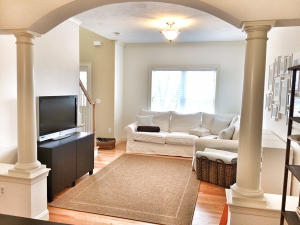 60 Swift Road Framingham, MA 01702 - Photo 2 of 29 Gallery Image 2