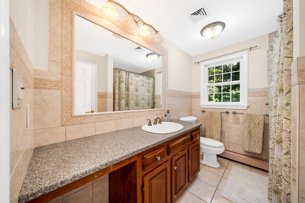 18 Acorn Path Groton, MA 01450 - Photo 23 of 31
