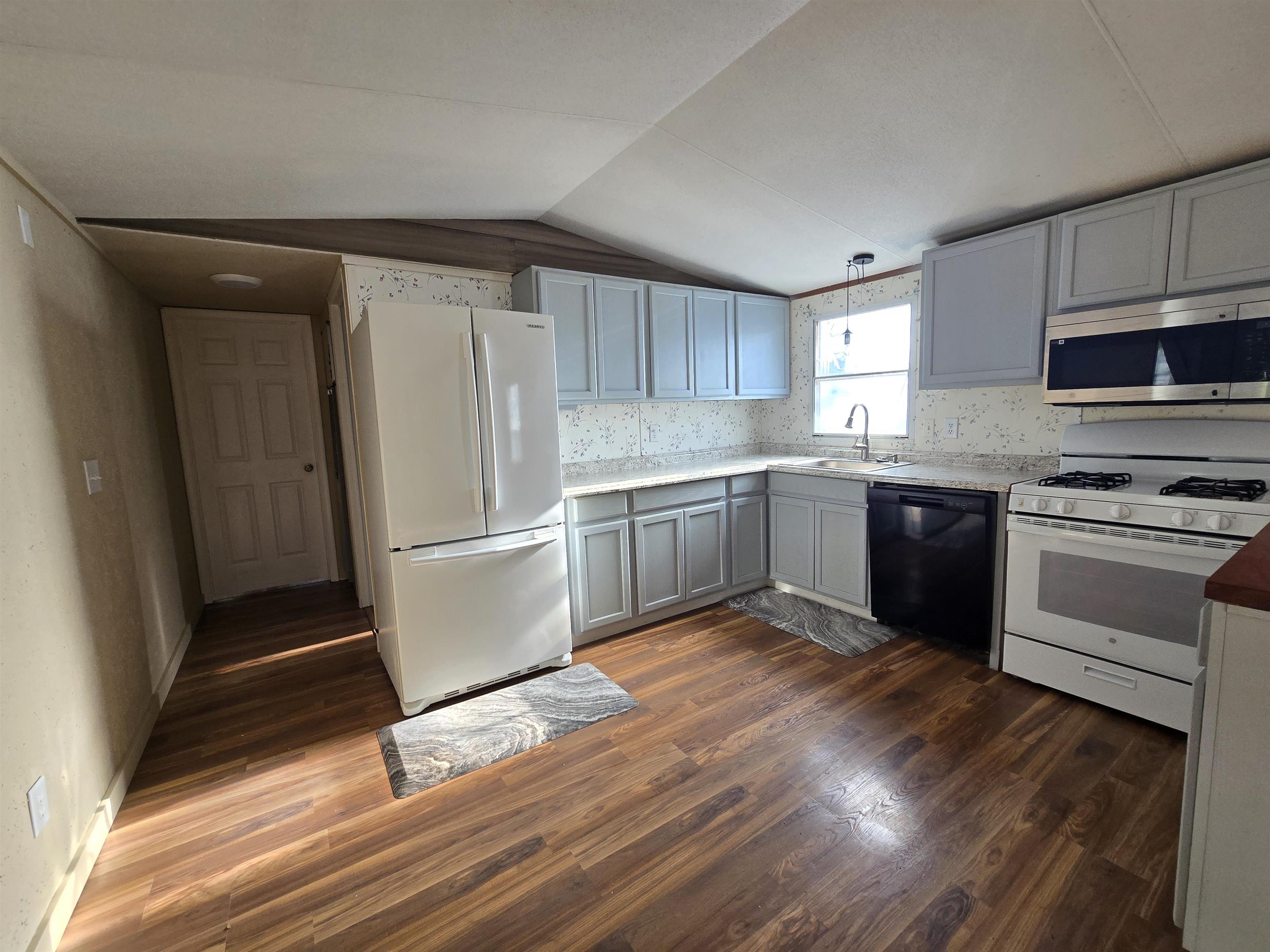 585-25 25 1/2 Road, Unit 197 Grand Junction, CO 81505 - Photo 6 of 10