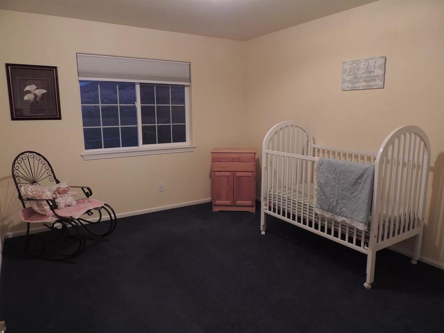 11939 Crystal Springs Road Klamath Falls, OR 97603 - Photo 14 of 33 Additional Photo