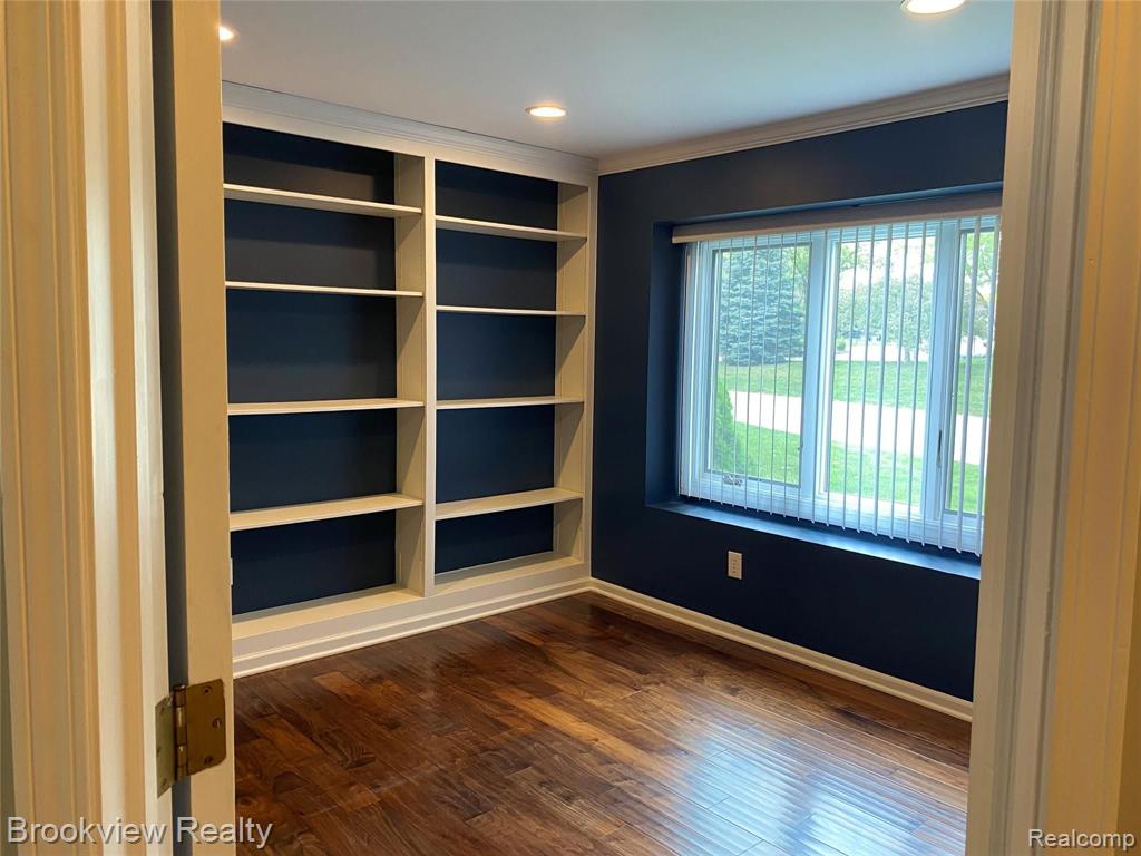 373 Drexelgate Parkway Rochester Hills, MI 48307 - Photo 14 of 35