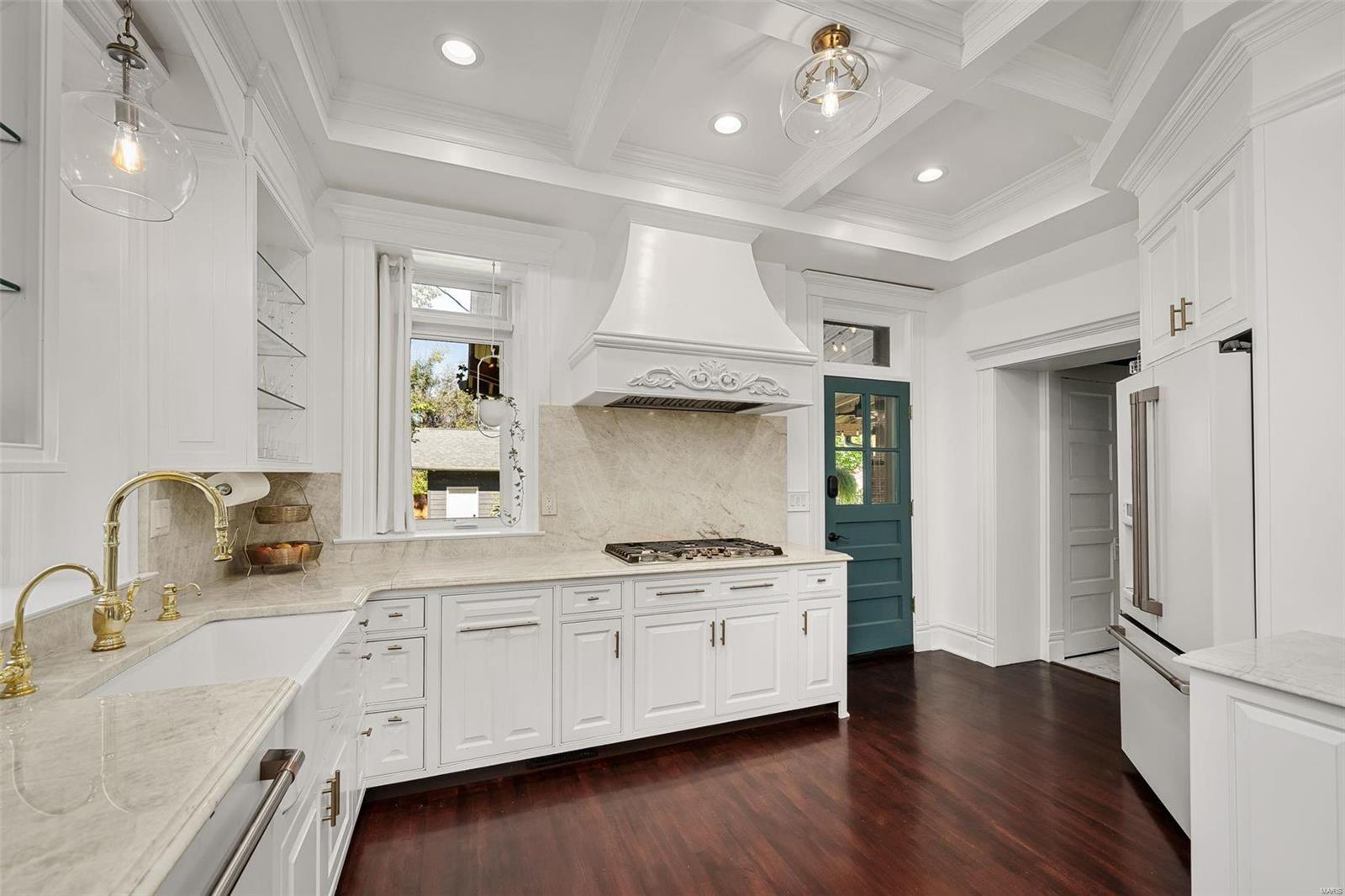 4561 Washington Boulevard St. Louis, MO 63108 - Photo 15 of 62