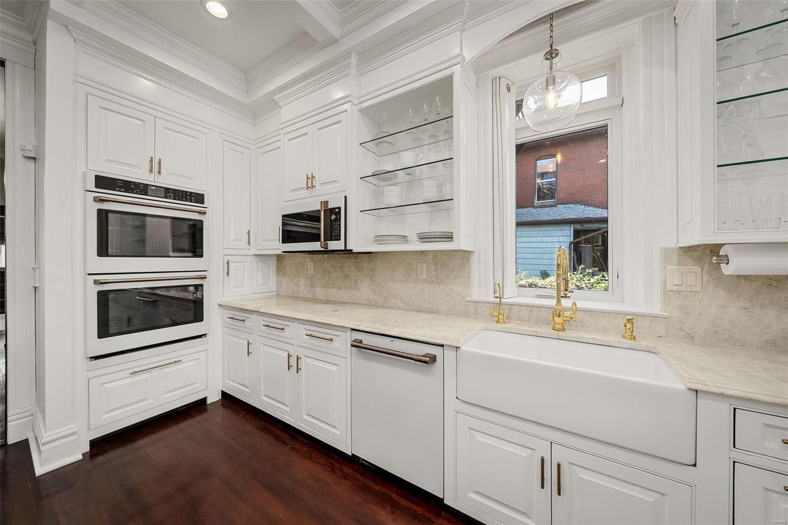 4561 Washington Boulevard St. Louis, MO 63108 - Photo 20 of 62