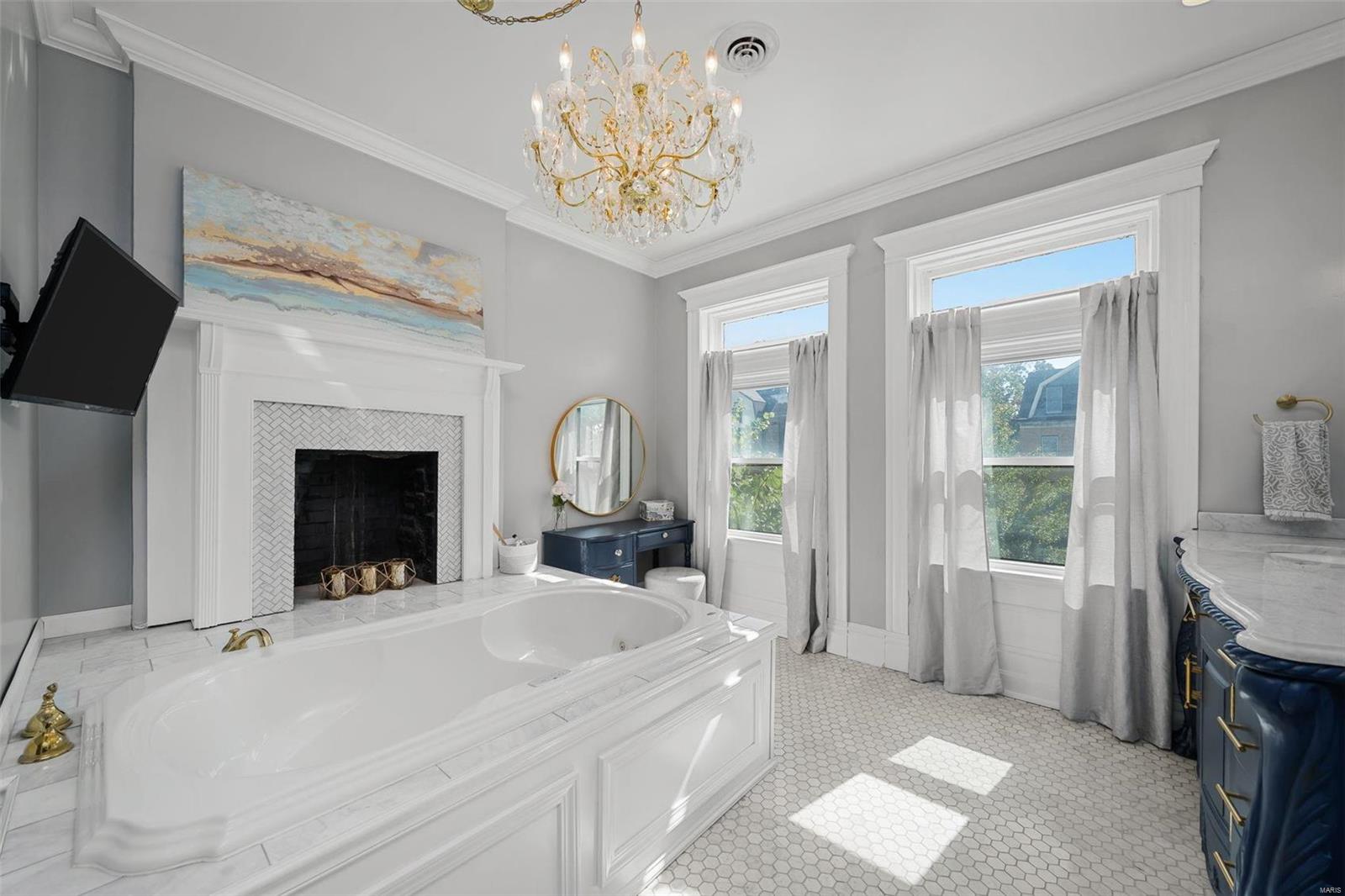 4561 Washington Boulevard St. Louis, MO 63108 - Photo 31 of 62